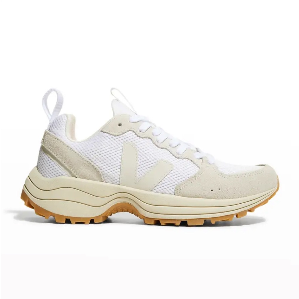 VEJA Venturi Bicolor Suede Running Sneakers